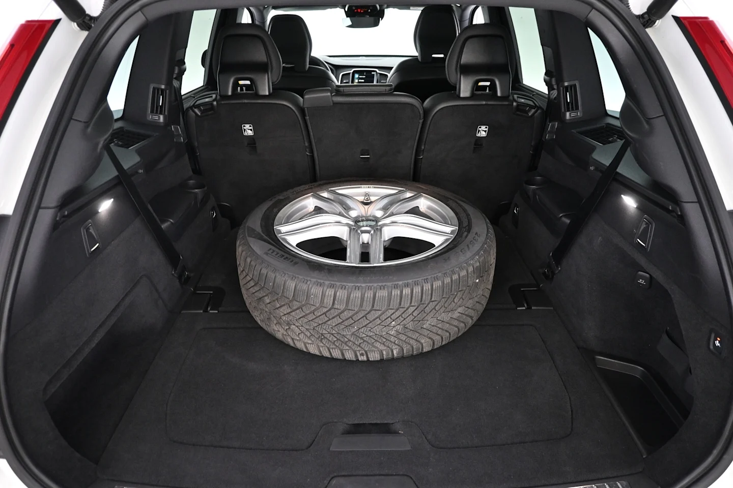 Car Image - 5c9a8JmPbHcSzeBKRRO1qt