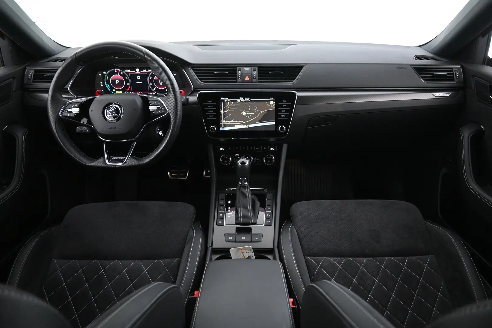 Car Image - 6VsNeLLzfiC2JWBE8ZBwHG