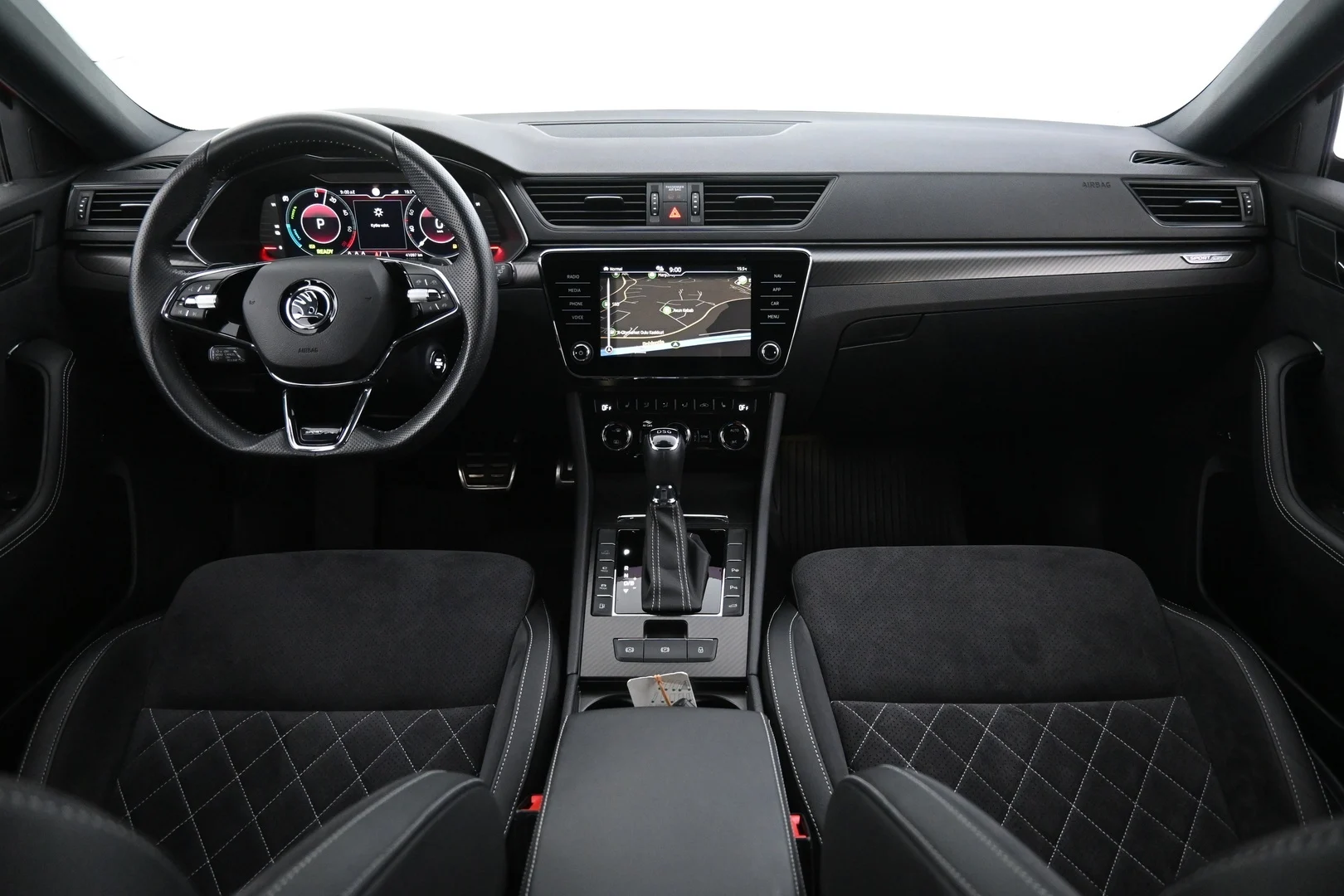 Car Image - 6VsNeLLzfiC2JWBE8ZBwHG