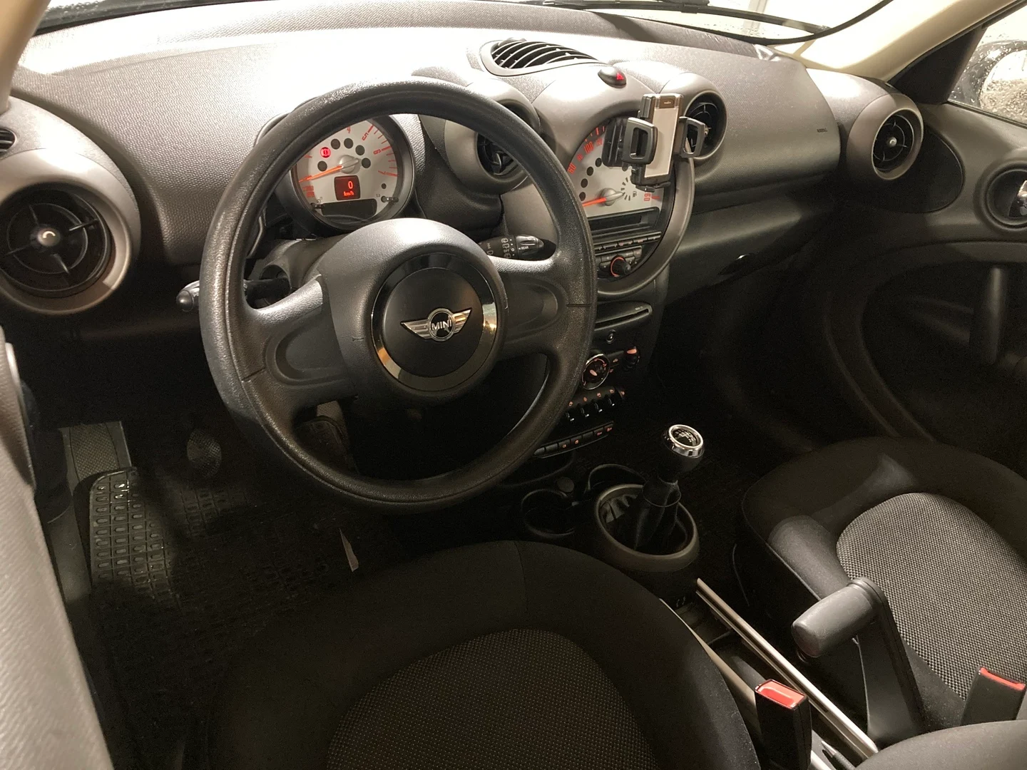 Car Image - 1OVpKqQCakhQtzO3jw8Ui9