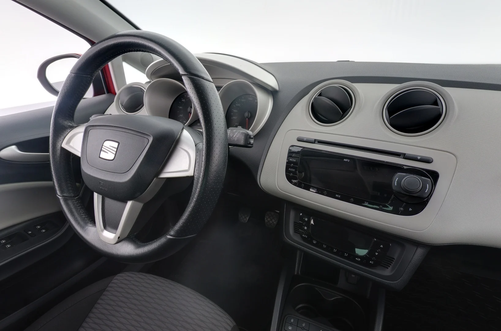 Car Image - 27WvCI1Hhc5UTsZ3AX0Iea
