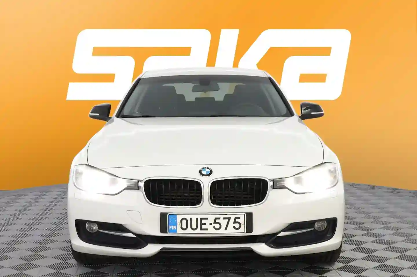 Car Image - 241RnhQ6YRAAeycYUYwqzj