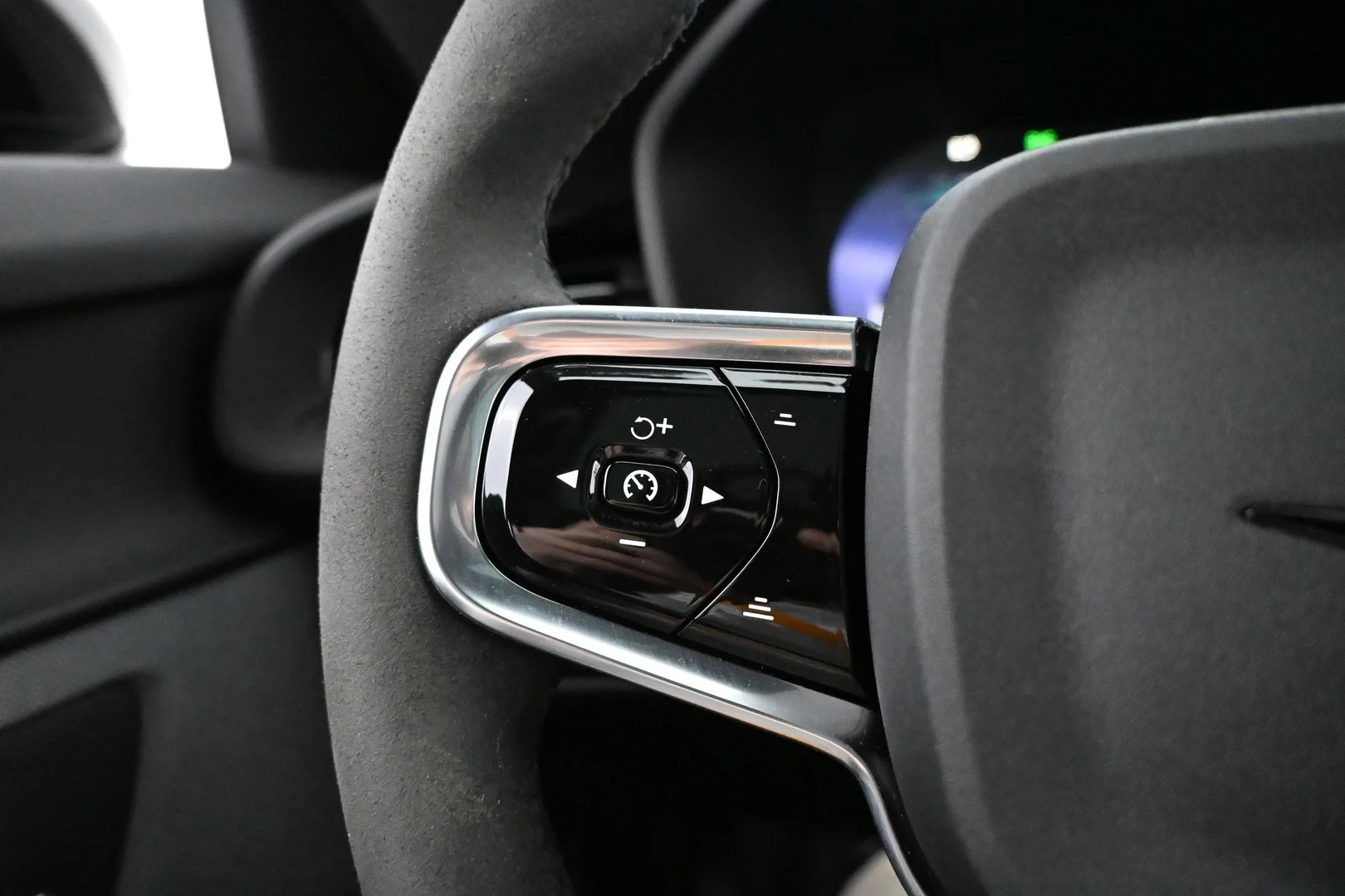 Car Image - 1hvyp3JifpcKvsaB6VVDua
