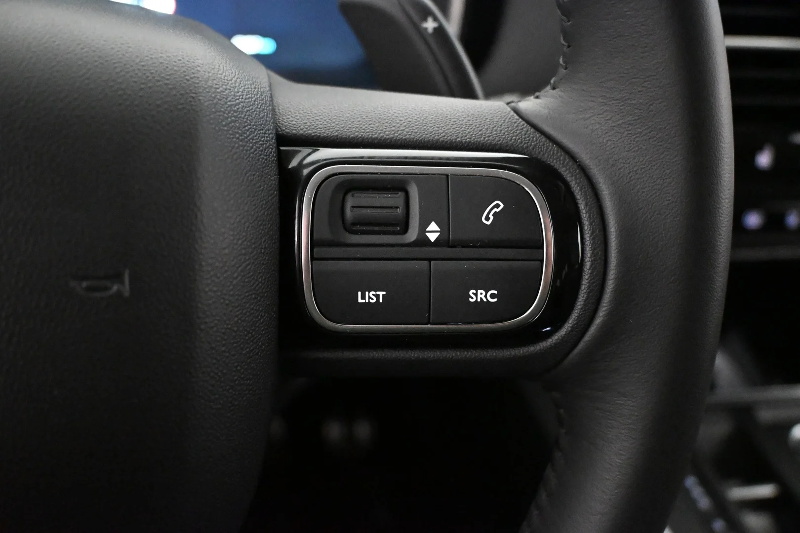 Car Image - RWUy3nRKs5nhBt9tKluTJ