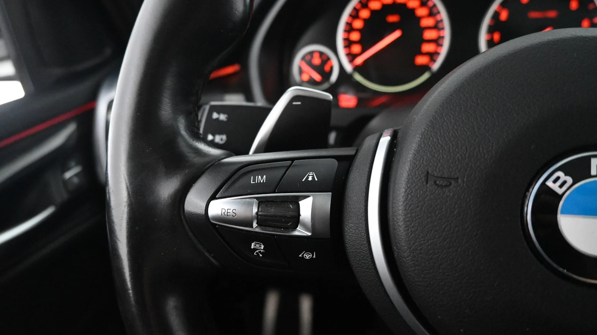 Car Image - 5b0qaLub7pwVMZwWwijONg
