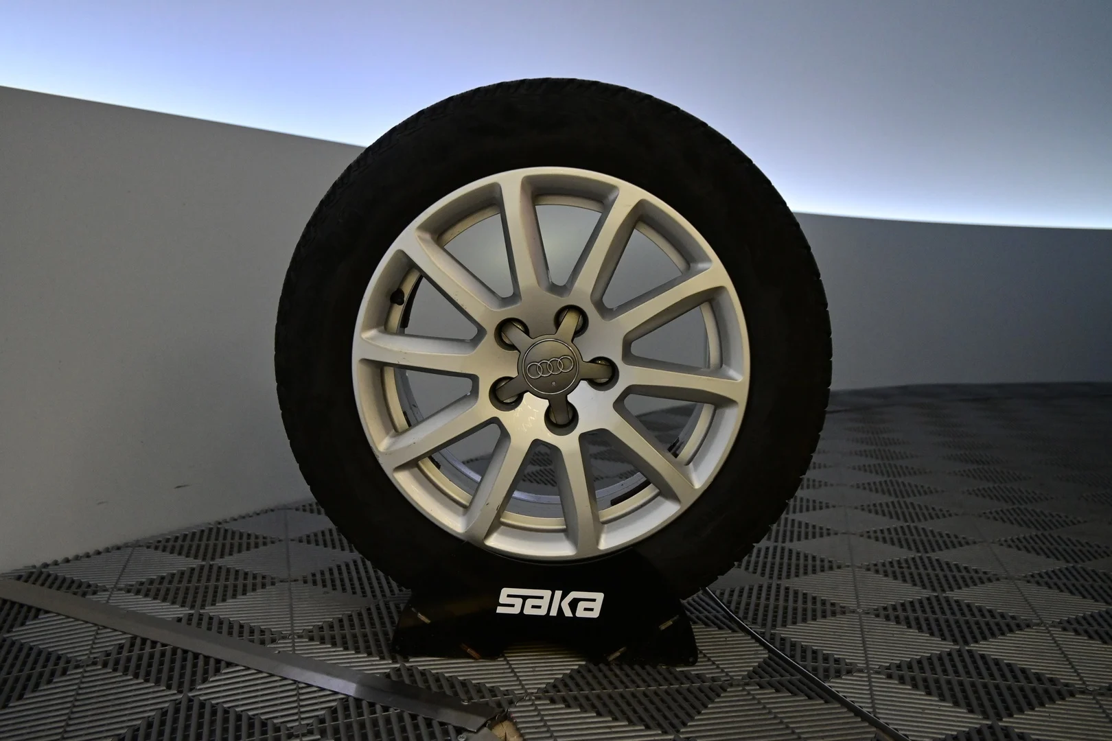 Car Image - 5FsHCRsiHomcyQe1GtRoWu