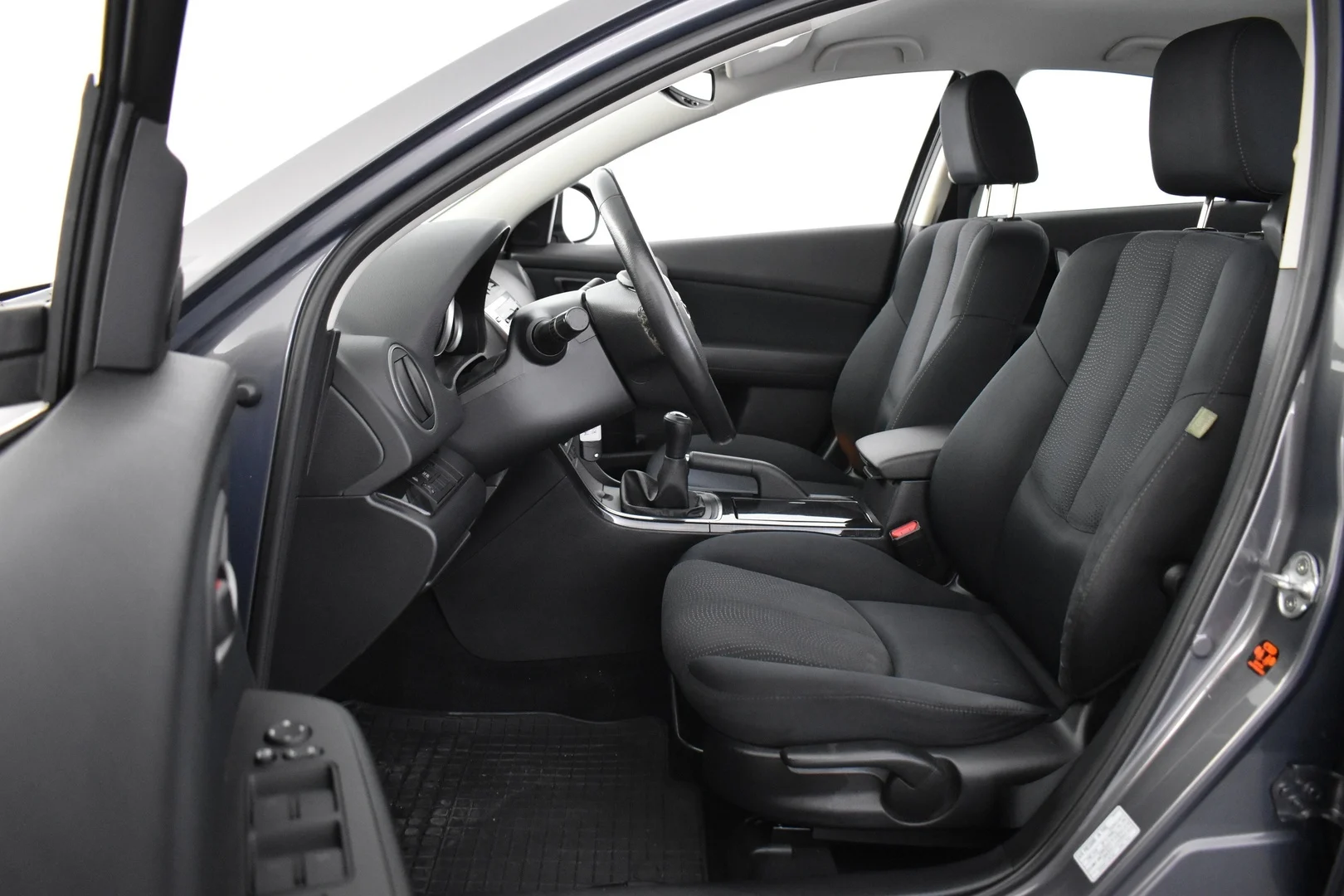 Car Image - 49YxEBbmElhDP4pwARrTnc