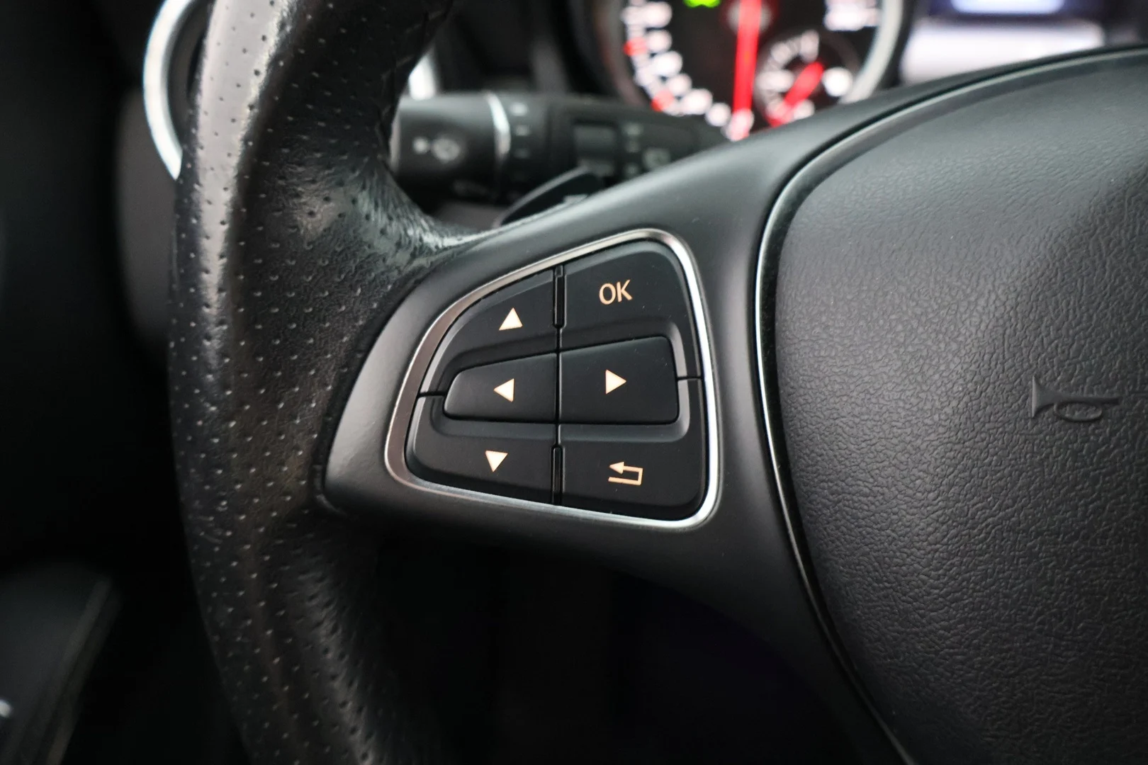 Car Image - 28N3zLliOwgYP3pCC6ozAP
