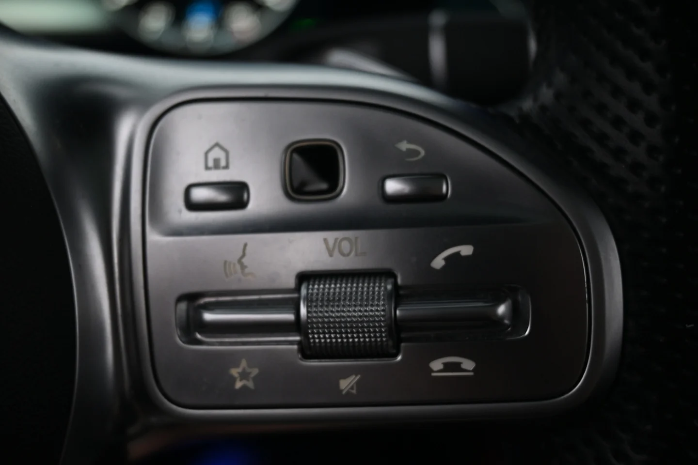 Car Image - 5xb3KgGUHj3ja8LA2WxL83