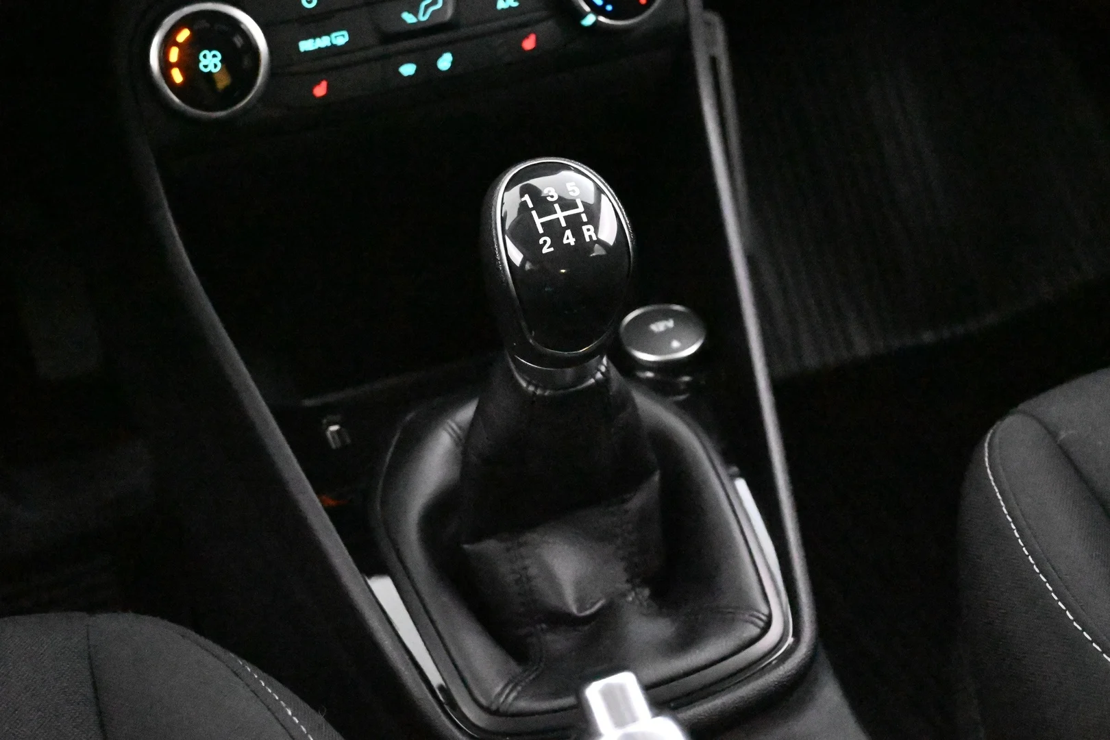 Car Image - 5tbSMKcOFN4g1aBHYGH9yA