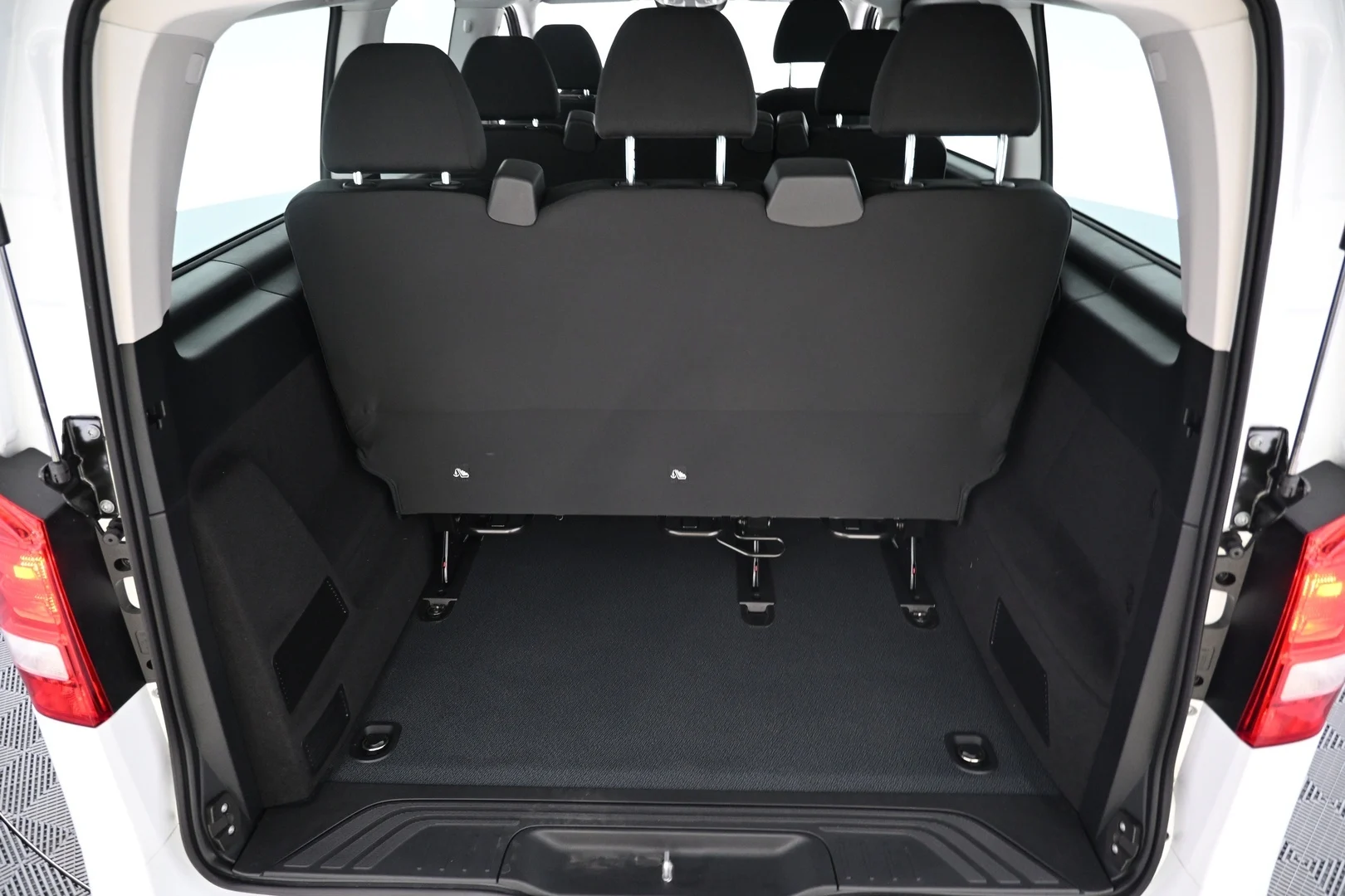 Car Image - 43i0VnkIXdHaSrc7SyA2Jv
