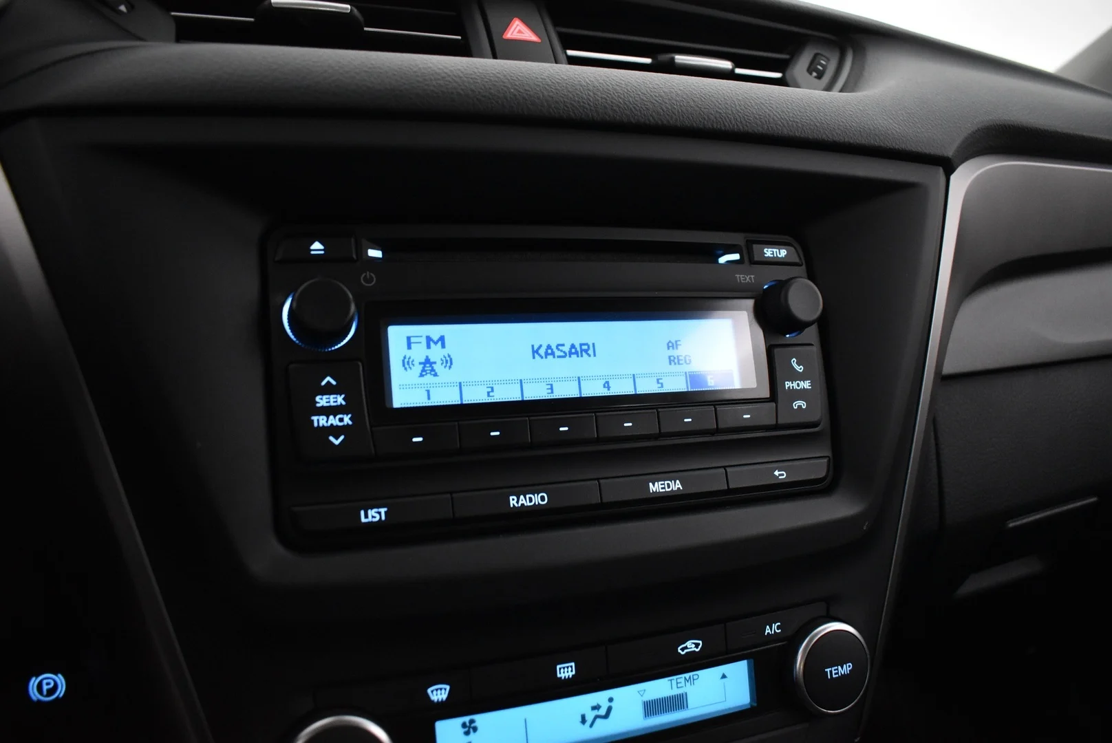 Car Image - 9ADQHTya3eQ6nZ4m0lgum