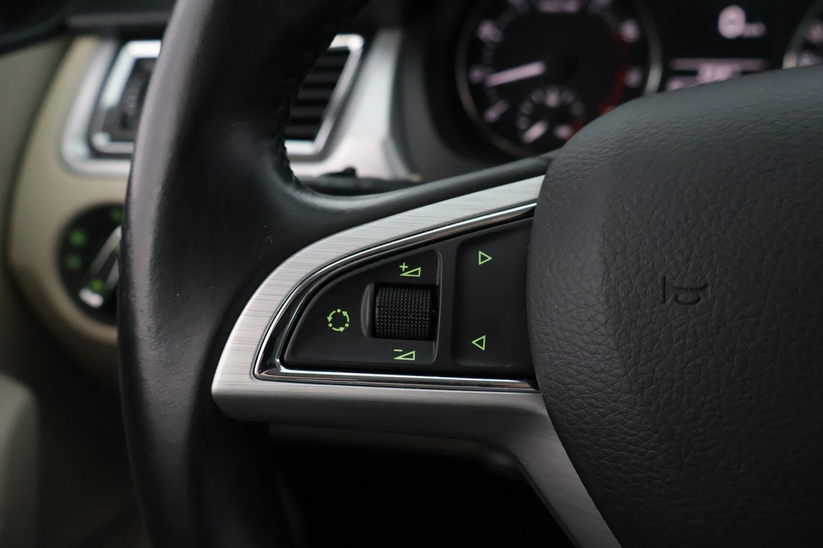 Car Image - 7wzPjxD1rBHffsOvqSRRoS