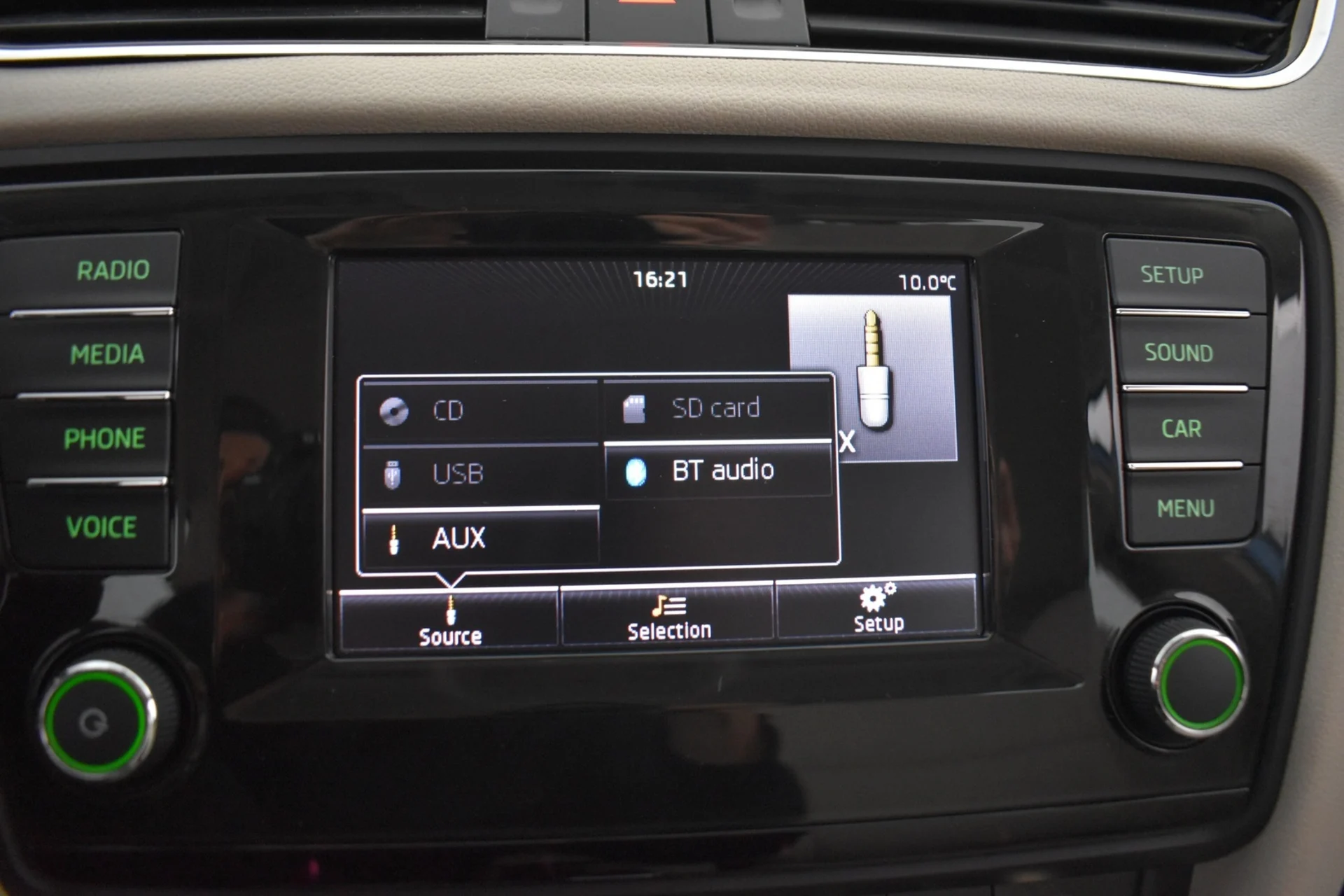 Car Image - 1YcPP6LFXDmxRB0YGDuGXX