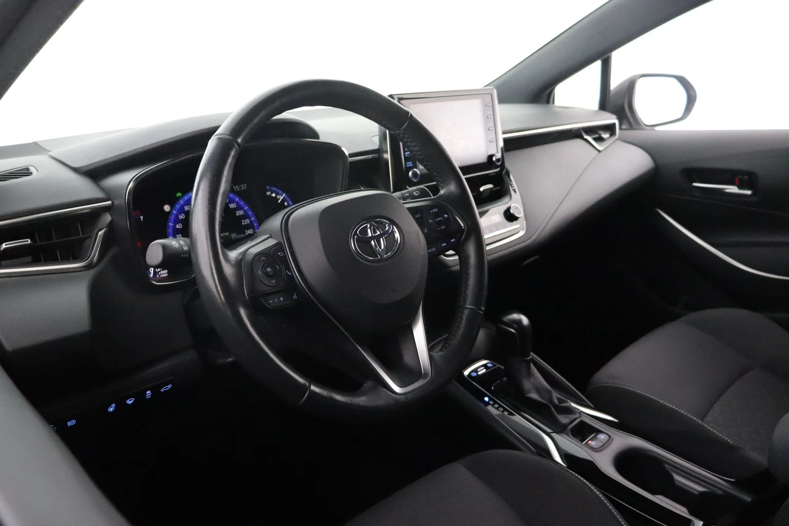 Car Image - 4753es3yaPcmvrDxjp2xCG