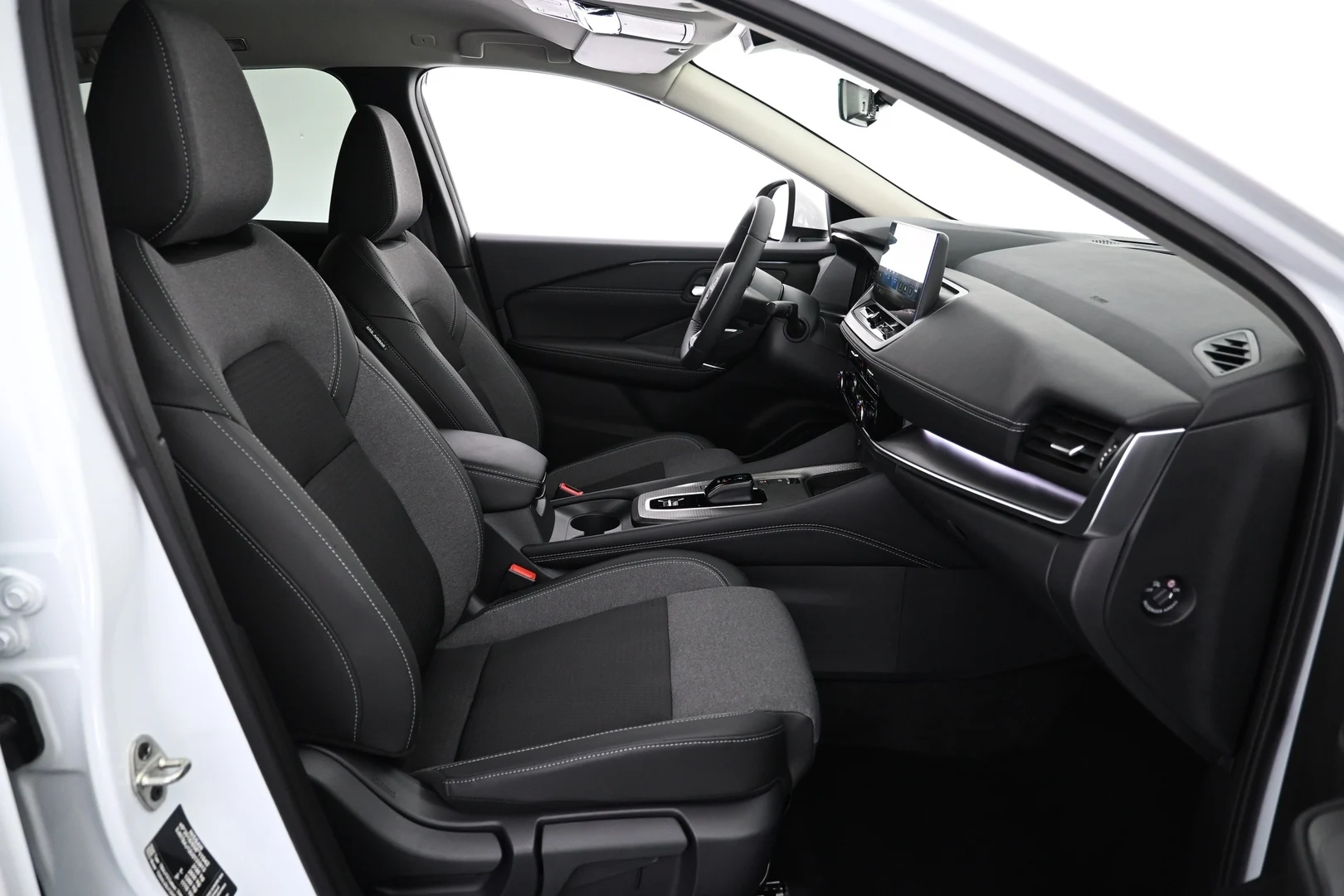 Car Image - 5P3guo9uMqwd5yNiPrmkiV