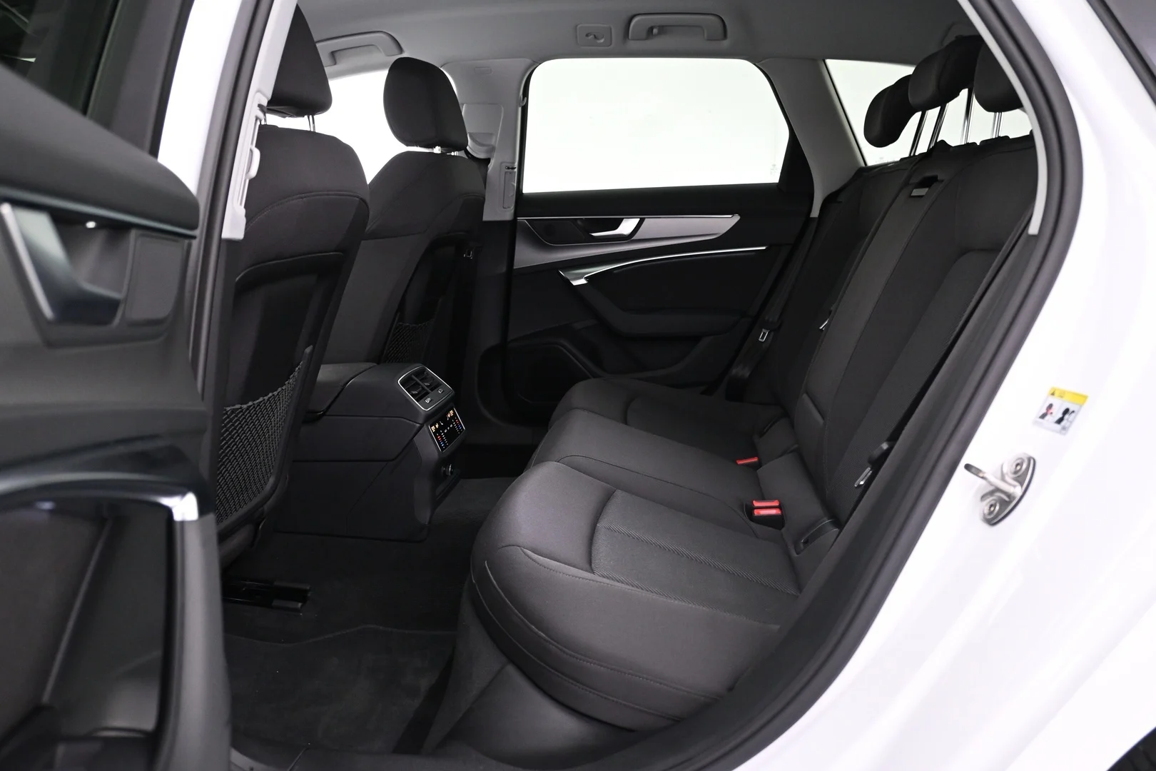 Car Image - 4TVGClKVJdrNRs4joIWB3j