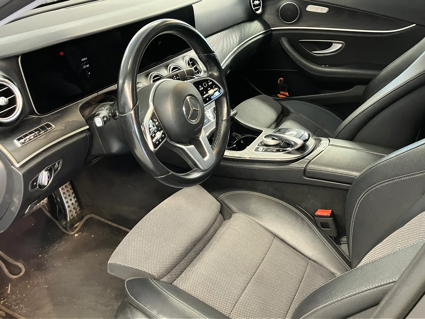 Car Image - 6VjXlgD2R0KEM7Y7V2fKGX