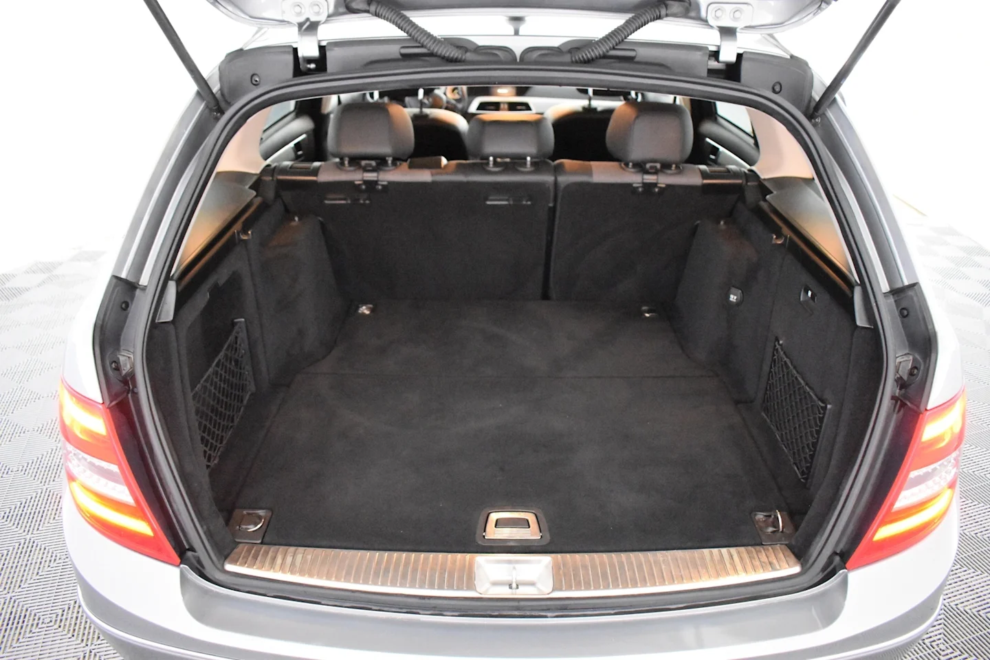 Car Image - 61AVuegj6SrhLw2VgjRfJQ