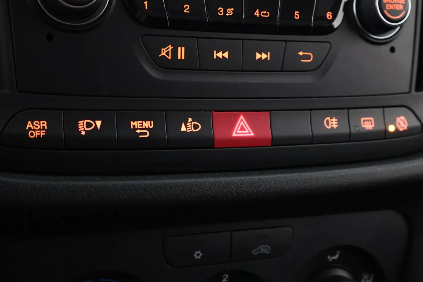 Car Image - 5PJVLxg6FoVoGIE7uzC5Sn