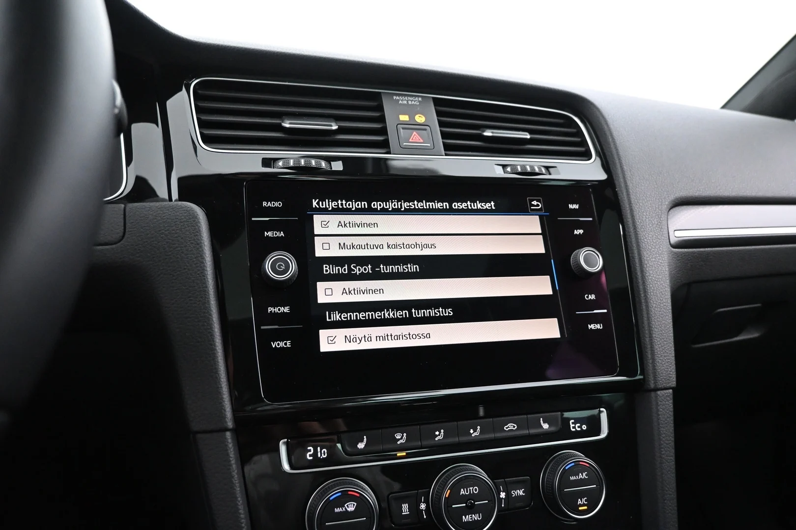 Car Image - 6X3qLXfvk3VQw3sTL3lyQJ