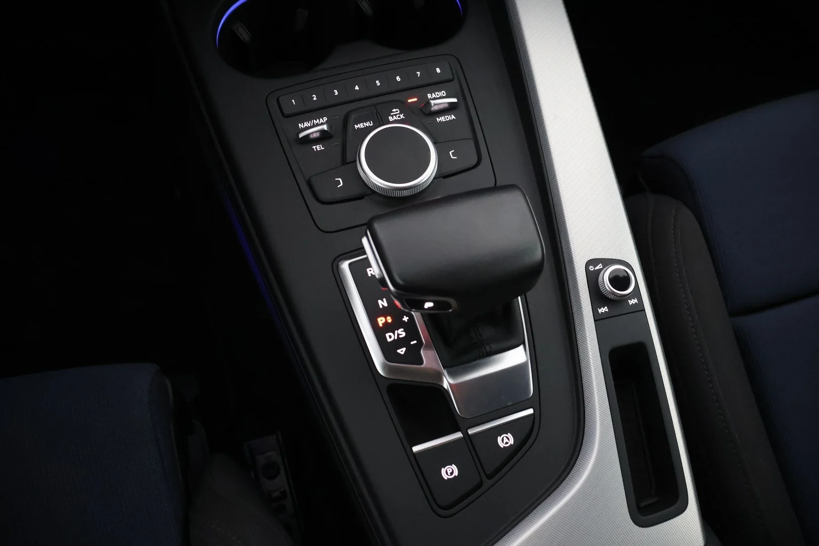 Car Image - 6fEc0dnveoR3toTQ7eE1hC