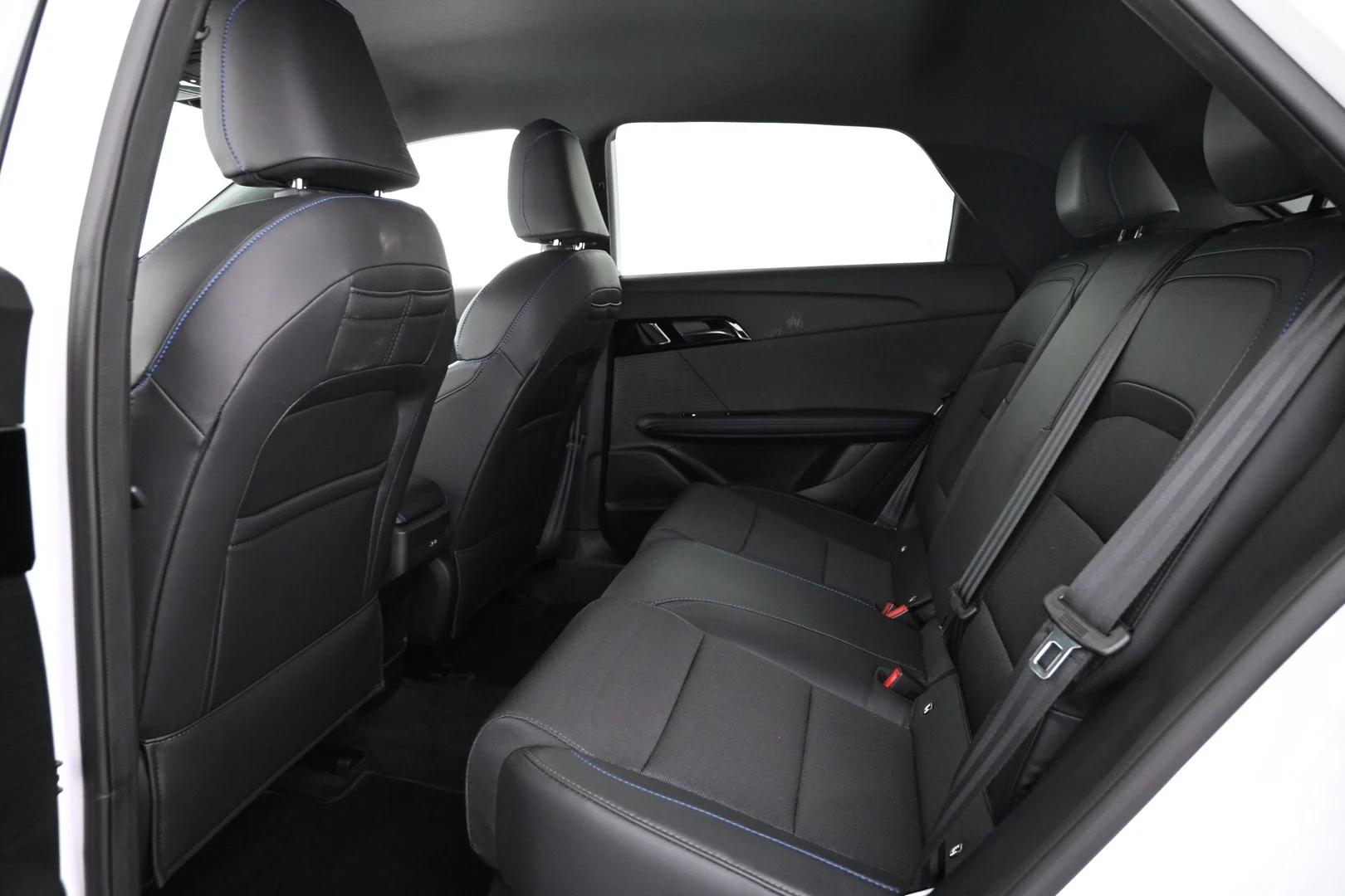 Car Image - 30vxHWsUxVitL39aeSWGqL