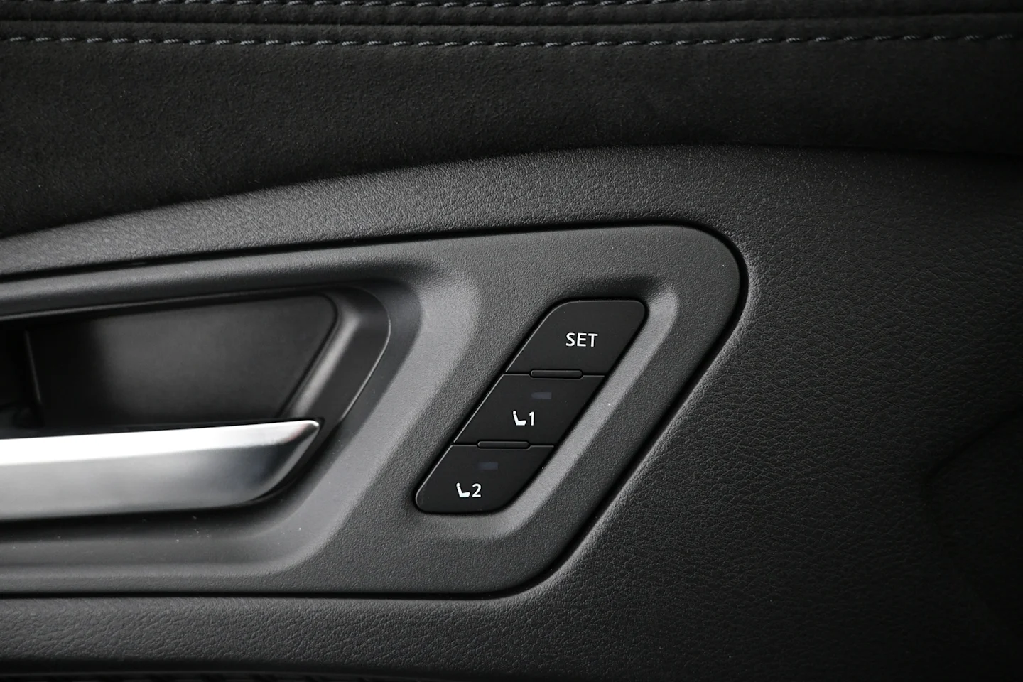 Car Image - 1ek0awJZHJg9NmLZJWddPU