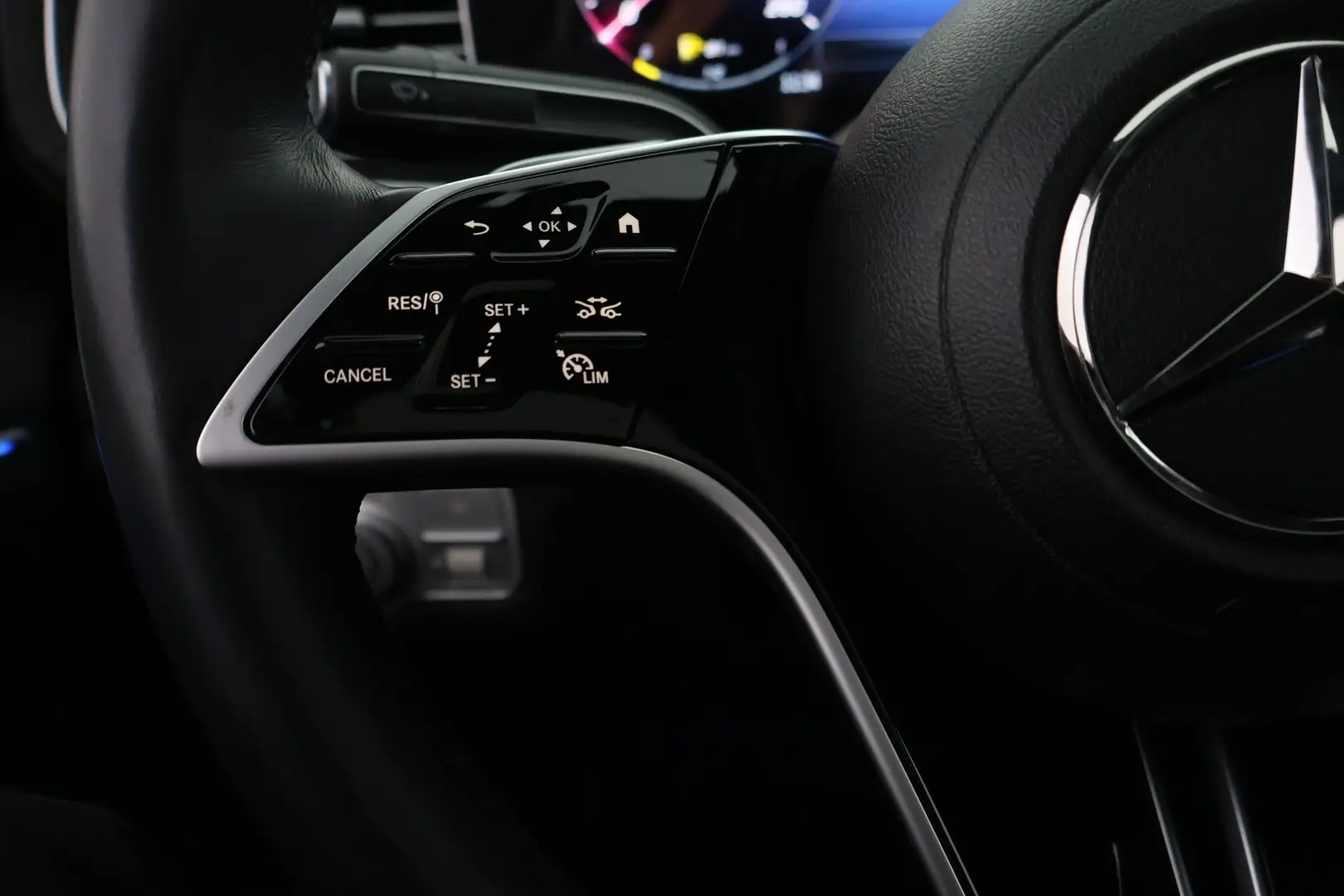 Car Image - 4sjMUUmjWnM0Zcv4h1z8rG
