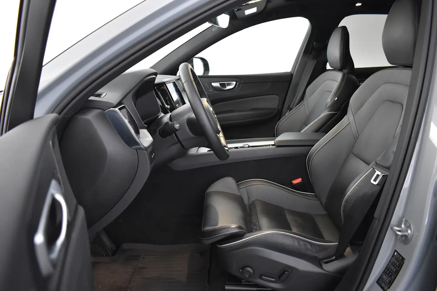 Car Image - 2l8zWTFjzxPQ4ene4M9Mb1