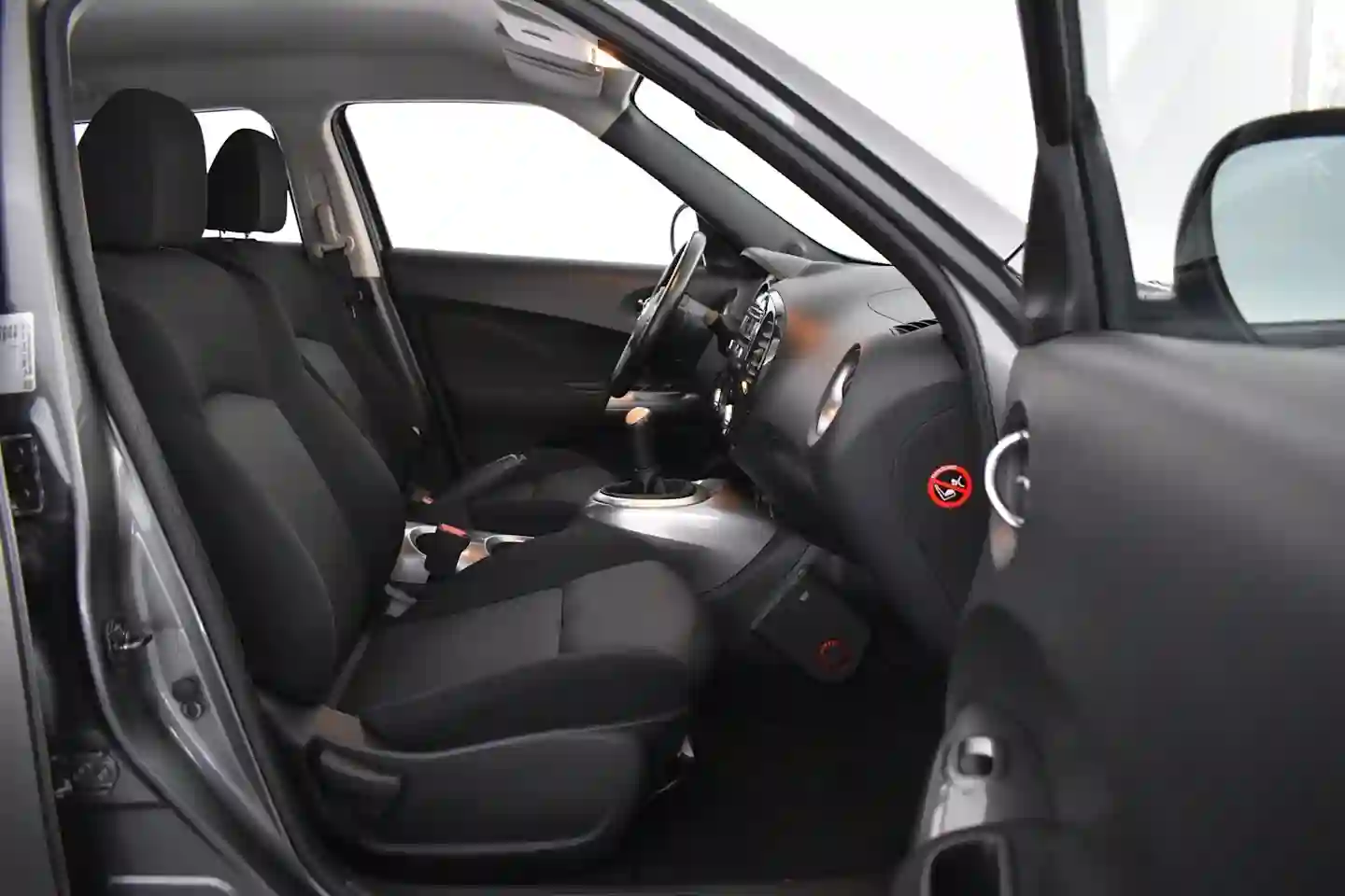 Car Image - 4q1I9JAloprT1ZXEXjievo