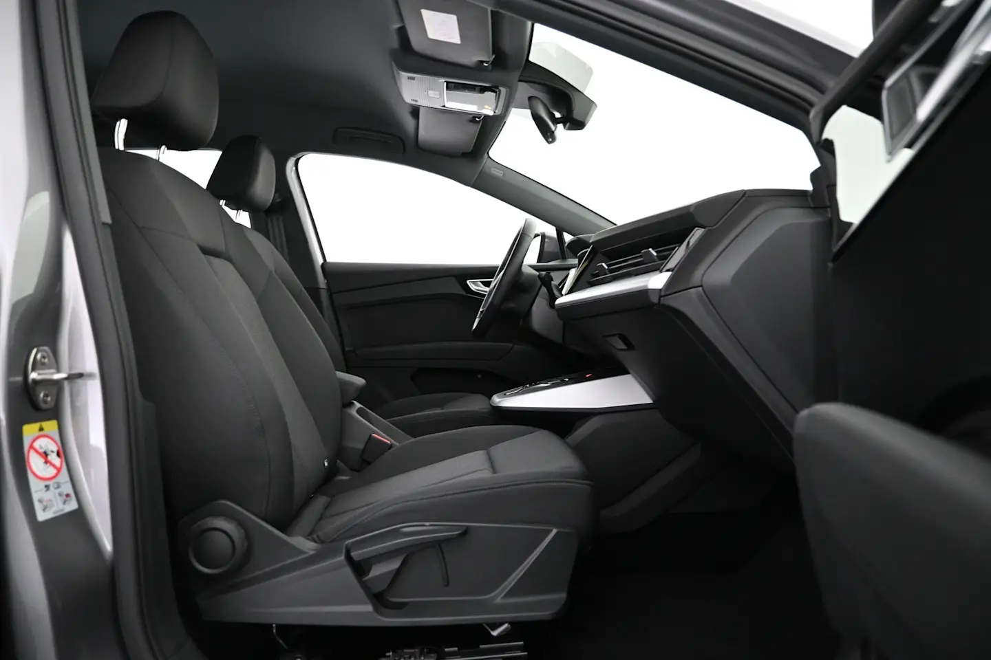 Car Image - 7a1cD1BK4mxwboW0pr338U