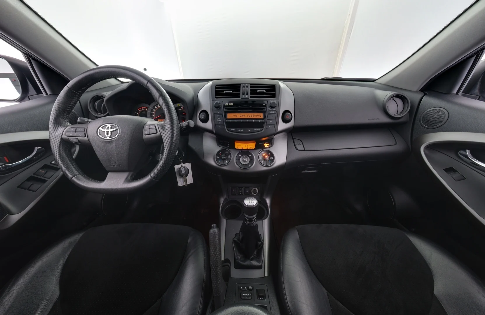 Car Image - 2ACG5E5Jp1gQSAOSYK8VVd