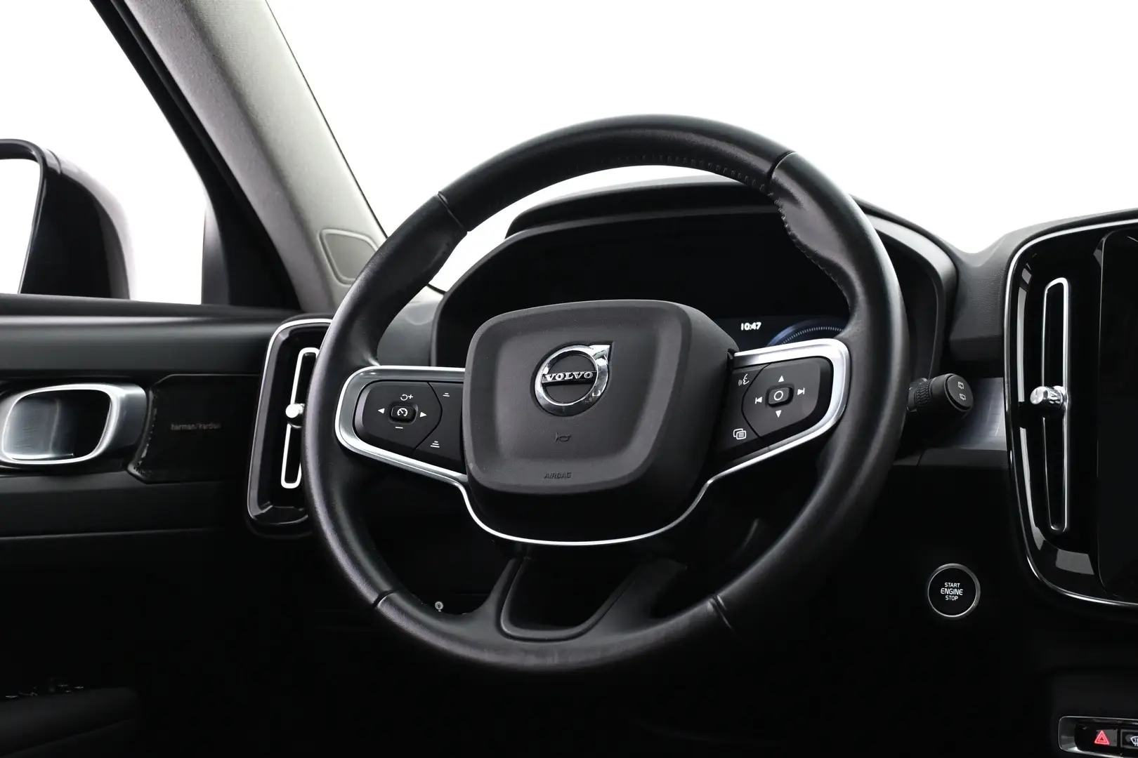 Car Image - 1OdpdsLmPjTIgsKU0TTWGK