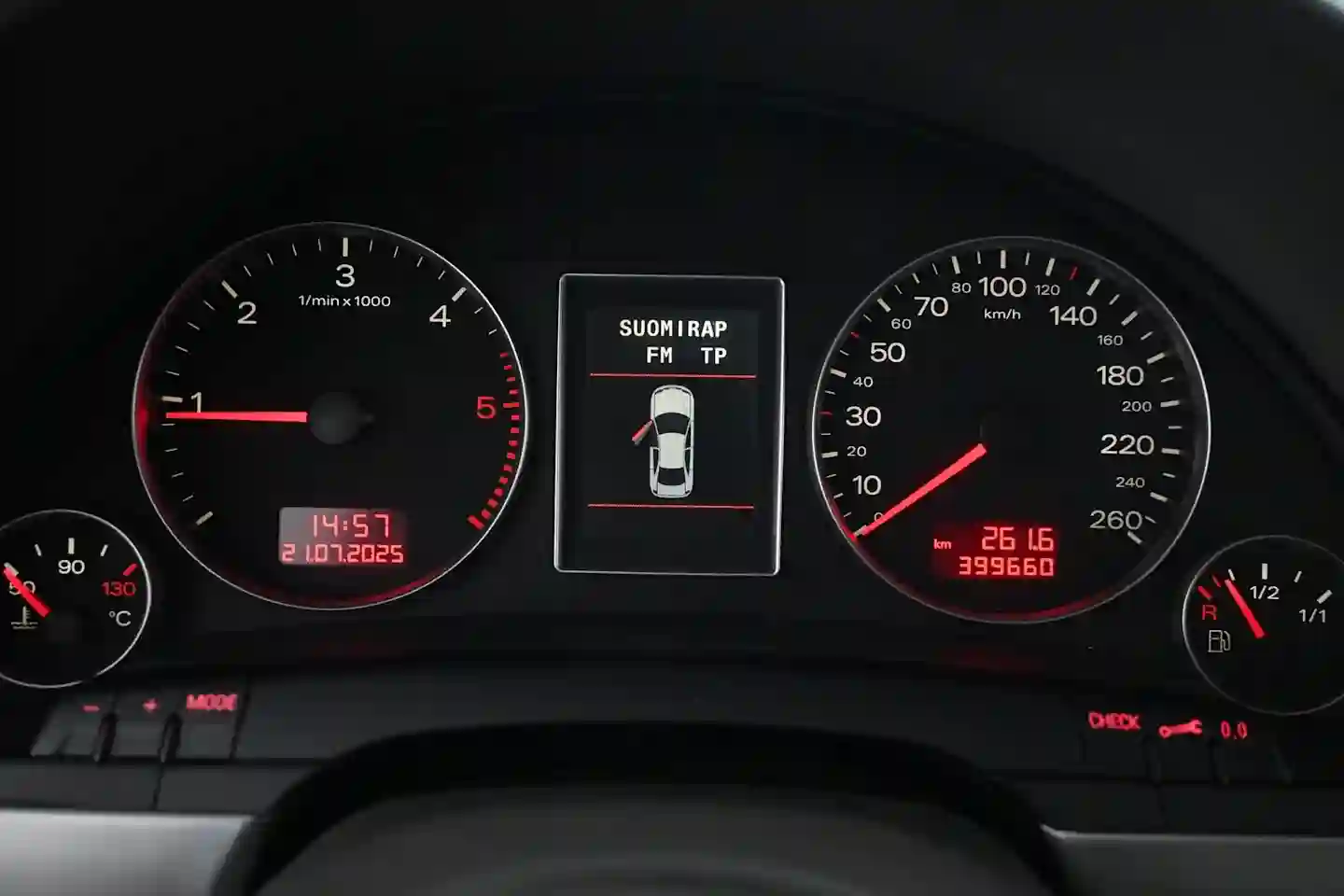 Car Image - 63vyIpfGKLKyzKUb1Umx9k