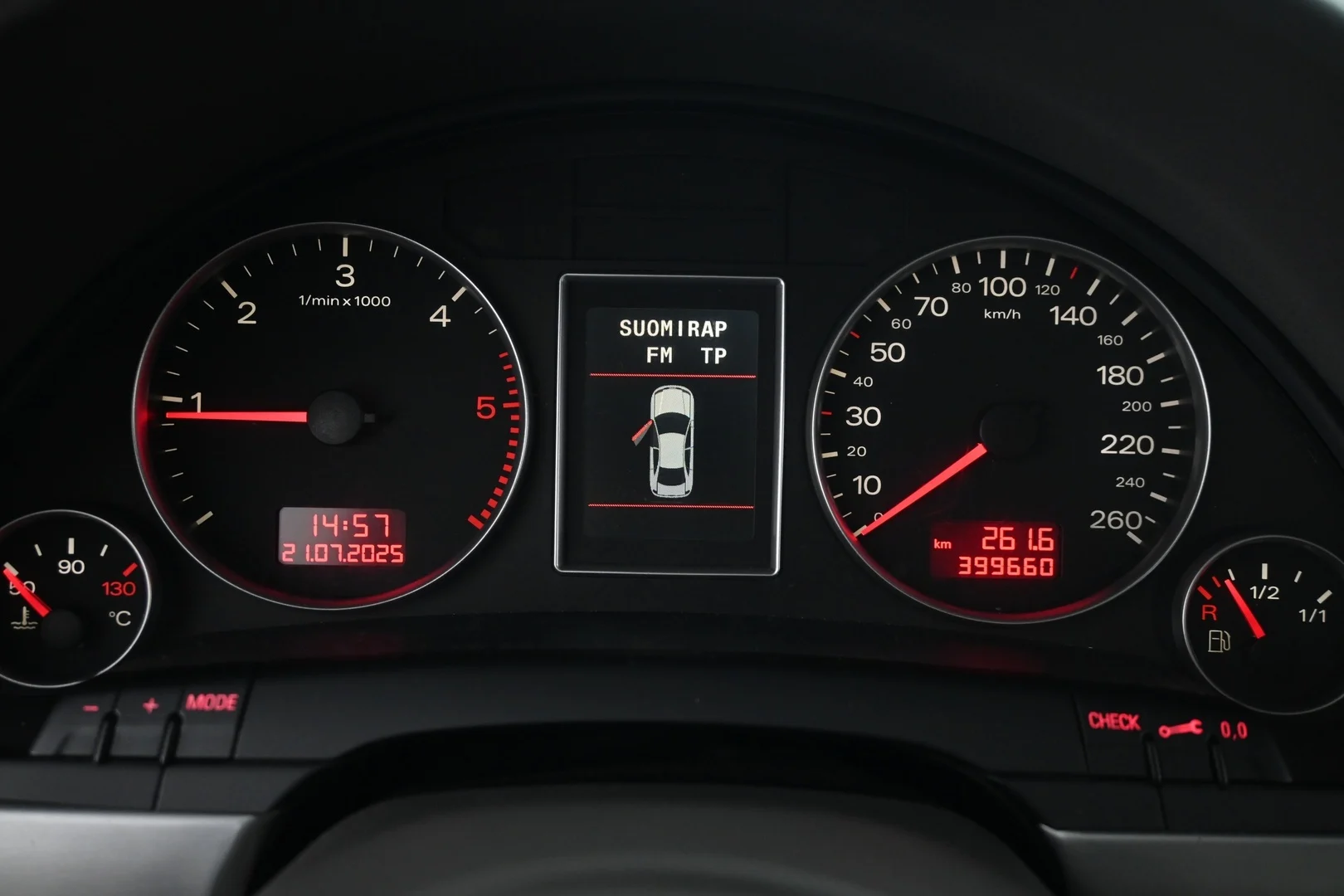 Car Image - 63vyIpfGKLKyzKUb1Umx9k