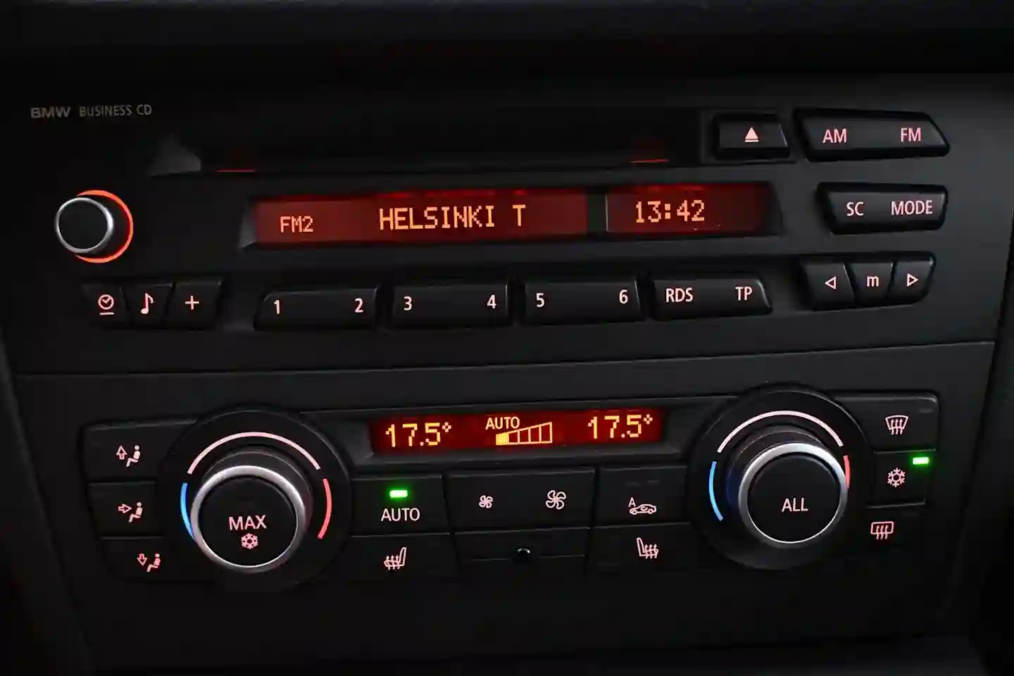 Car Image - 3BGro8XiqG834gByow2267