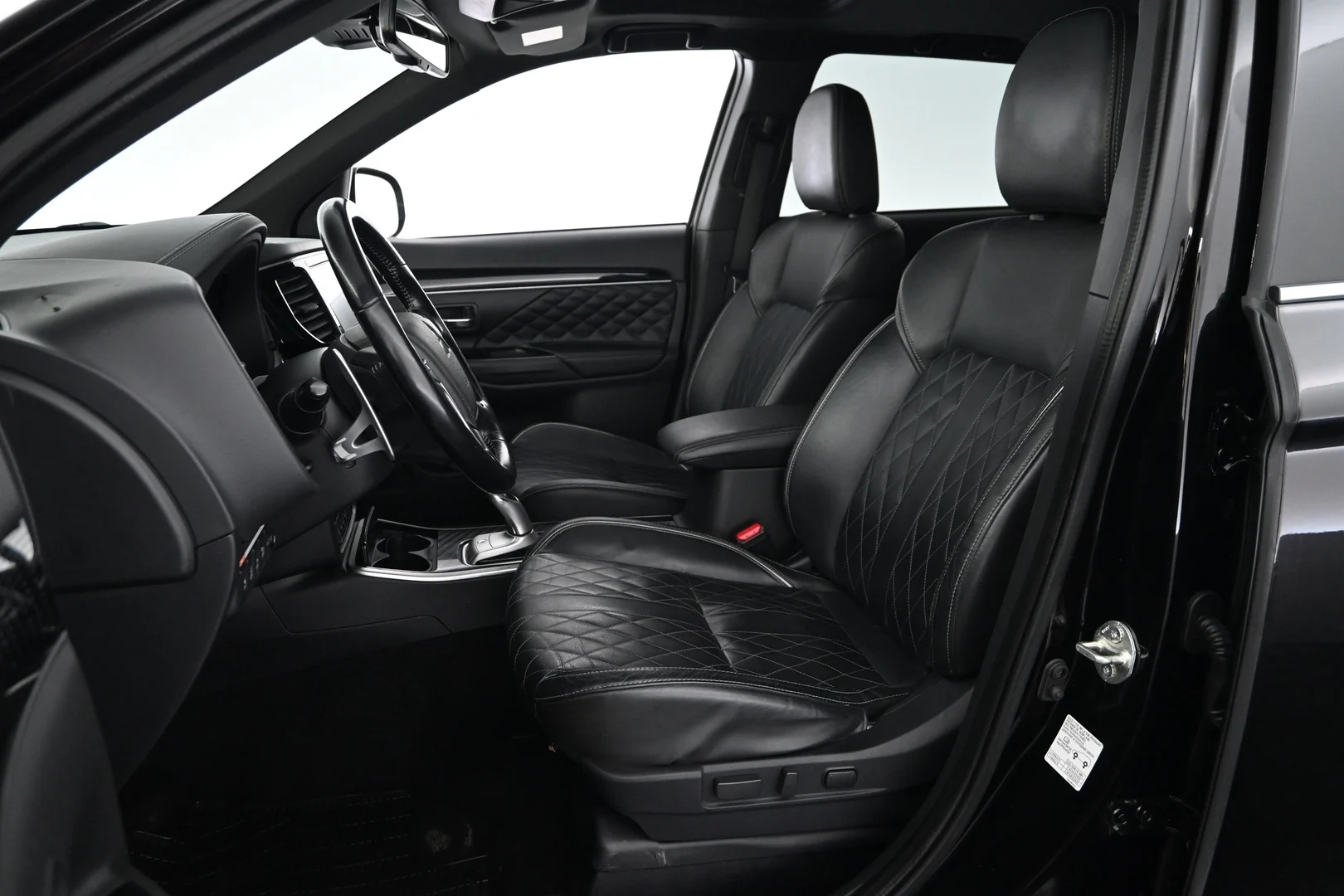 Car Image - 2wG5MySLzrmIF7P4vCSfu7