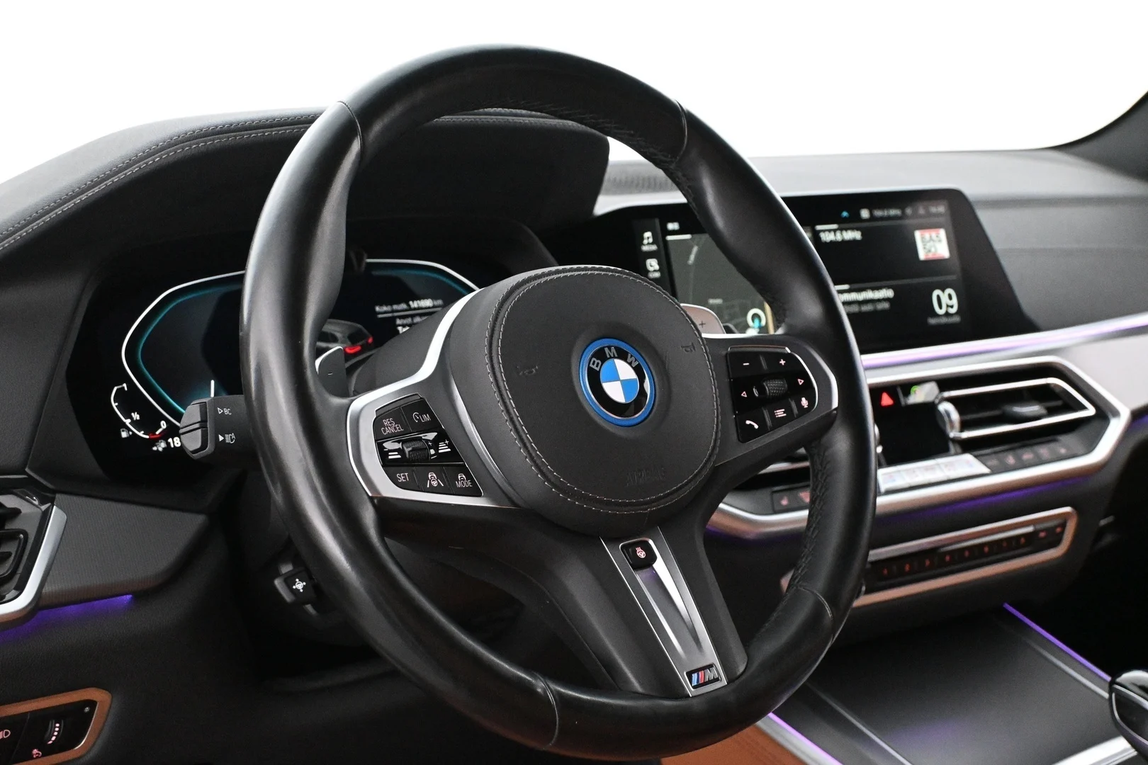 Car Image - 6mVqwibz5uIsBeg9JjJgAS