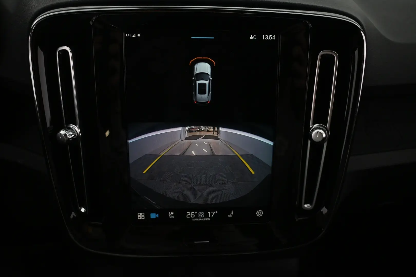 Car Image - qcCKv4r8Ttl0uLK10Gm1d