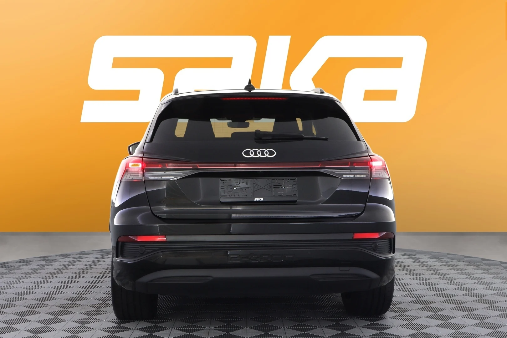 Car Image - 5sMY6gIA99jBMpsN8vJVq7
