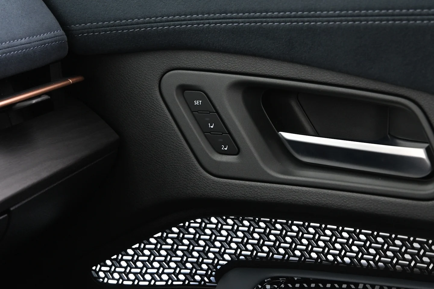Car Image - 3XSbVpIExUhR4Rhxwkn0Ln