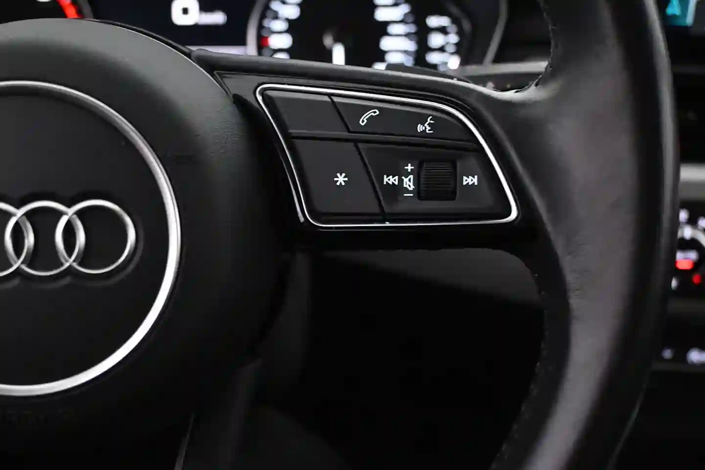 Car Image - 5aKYFOSlg4EV3cPu6GeEcl
