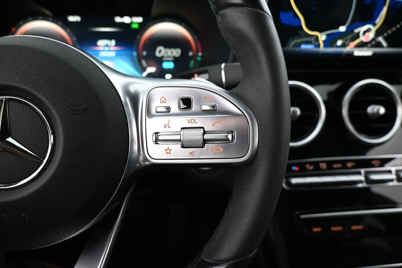 Car Image - 3DaVHPMoBYuKLsY75iiDi1
