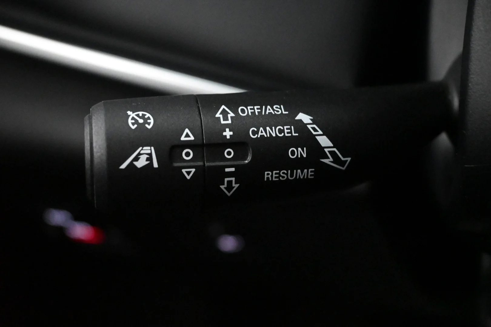 Car Image - 6XBvbu4y2eTy3YmsEFSvm0