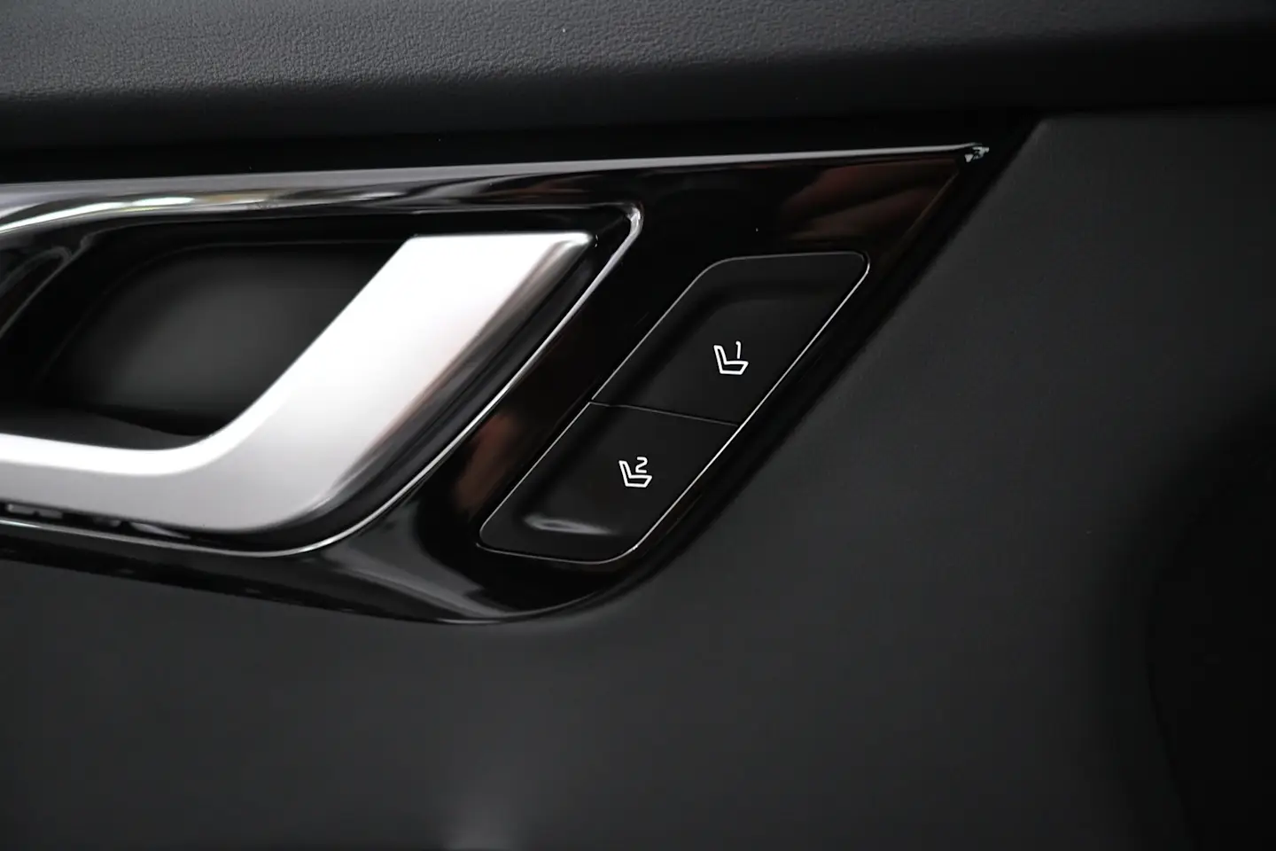 Car Image - 1Pgj514yet48N6tAF0rD3e