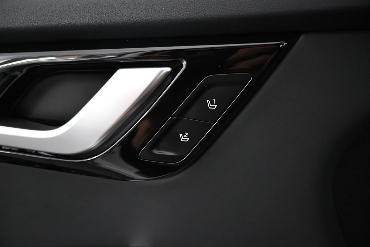 Car Image - 1Pgj514yet48N6tAF0rD3e