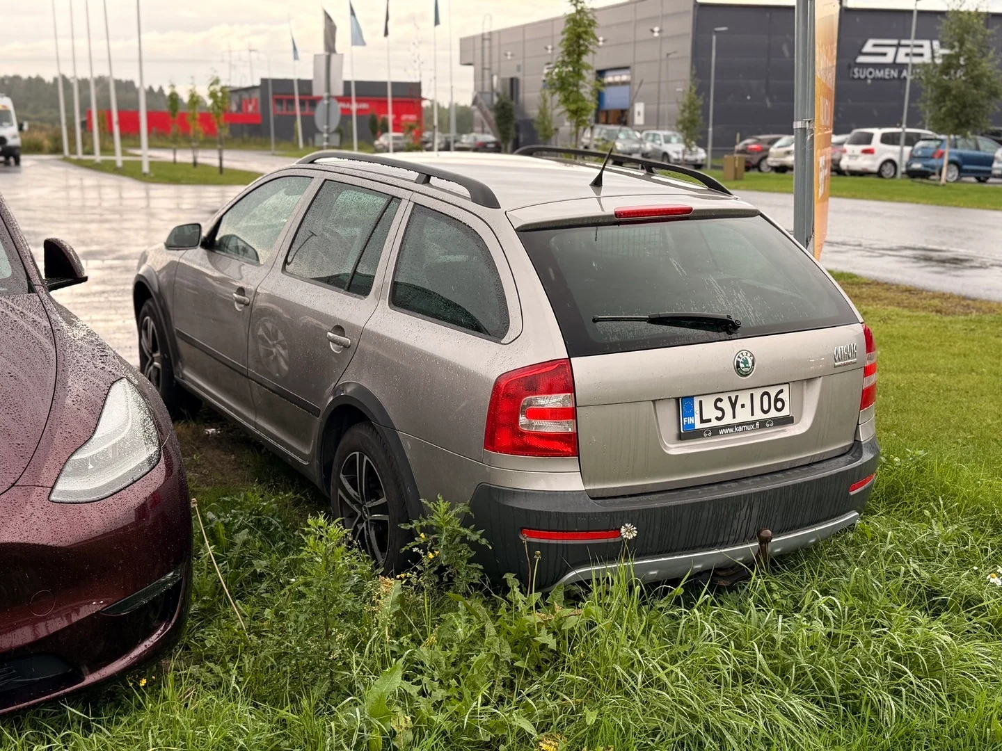 Car Image - 4QdvGu3JOWXpODgw1VSdSX