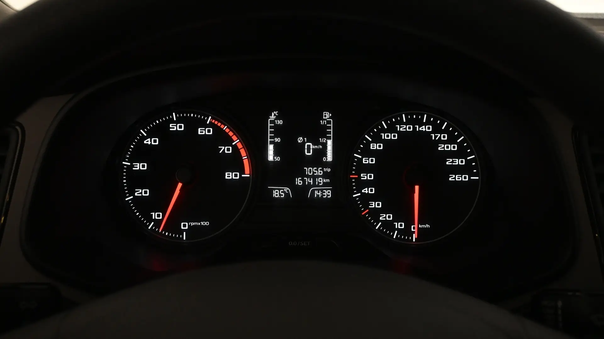 Car Image - eByIJunTuHnFHXqSKClMS