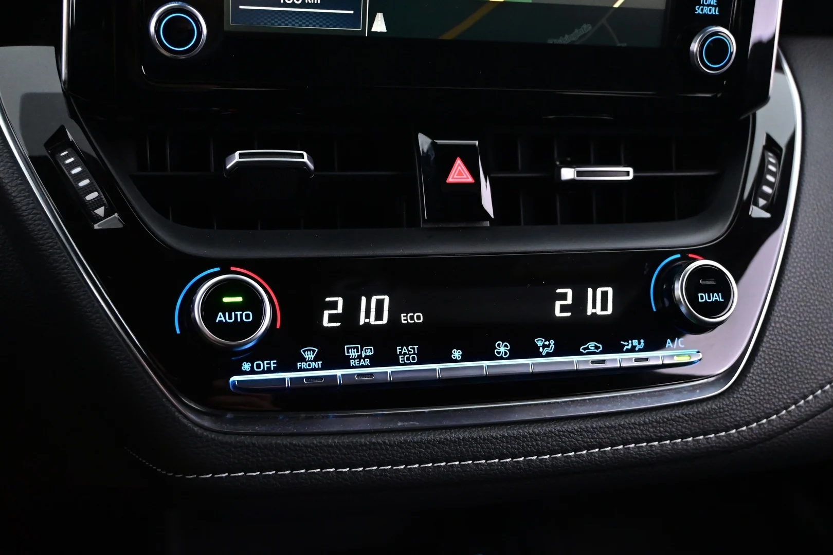 Car Image - 1G9OY6wA5ECYGf7NfZENUx